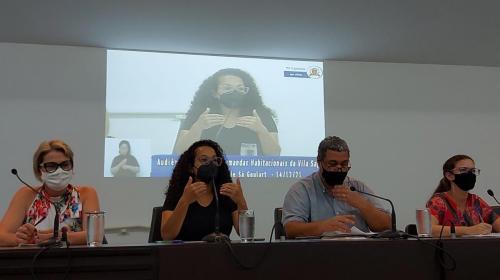 Débora Camilo participa da Audiência Pública sobre as demandas Habitacionais da Vila Sapo
