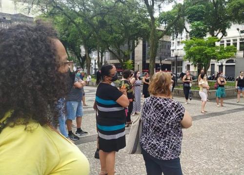 Ato Contra as Terceirizações da Educação em Santos!
