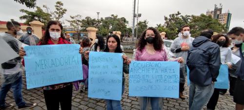Débora Camilo participa de Ato em solidariedade à Ocupação Anchieta
